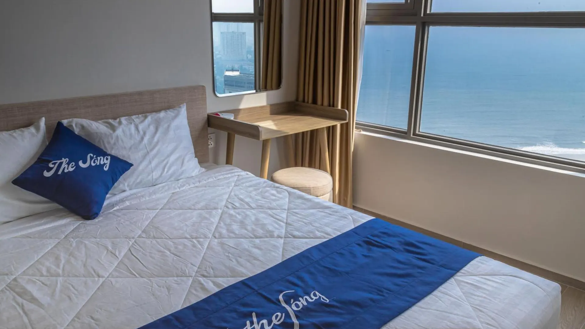 Can Ho Ban Cong Huong Bien - Free Ho Boi Vo Cuc, Sauna, Gym, Karaoke, Bbq - The Song Vung Tau ! Apartment 0*,  Vietnam