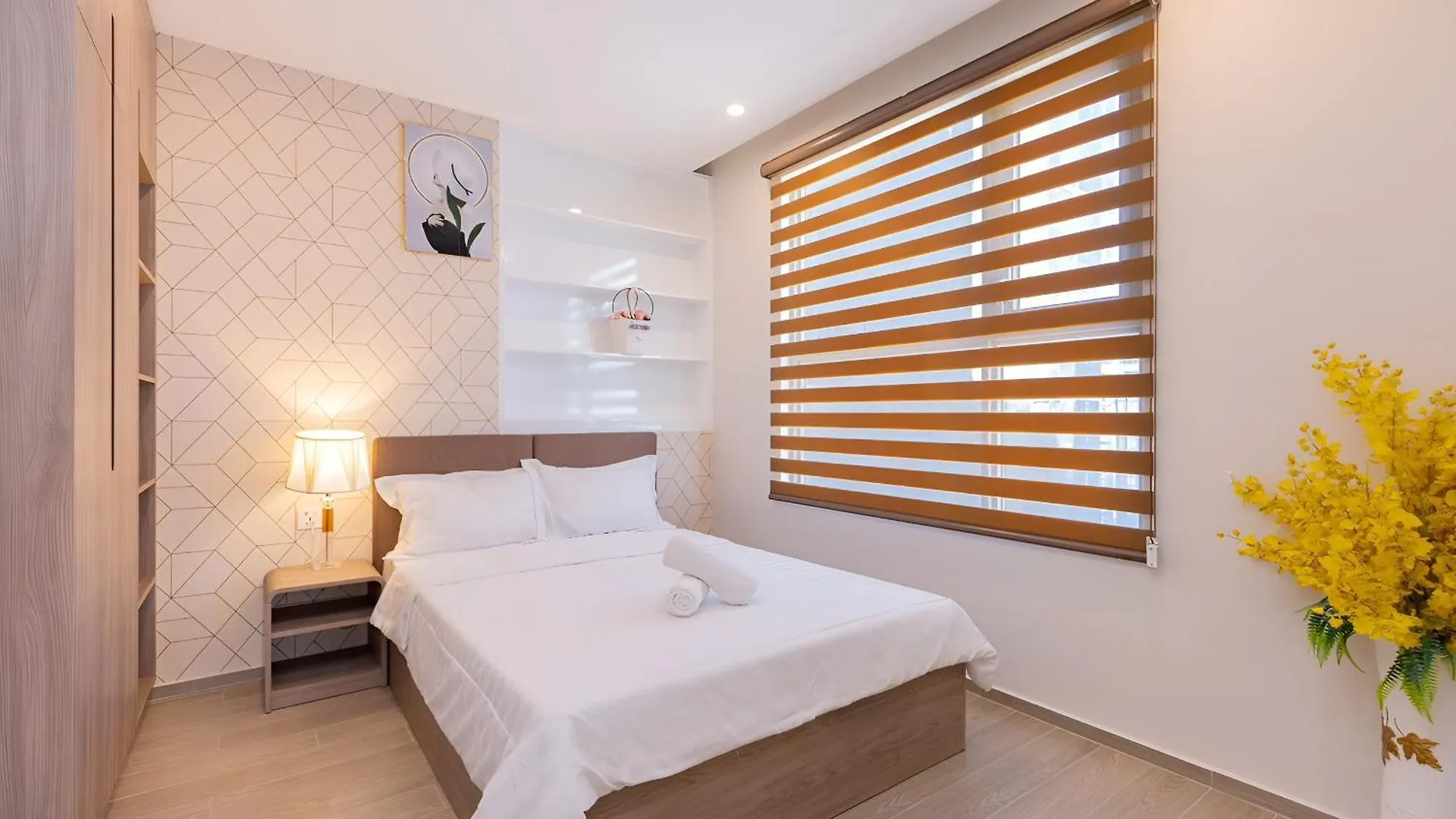 Can Ho Ban Cong Huong Bien - Free Ho Boi Vo Cuc, Sauna, Gym, Karaoke, Bbq - The Song Vung Tau ! Apartment Vietnam